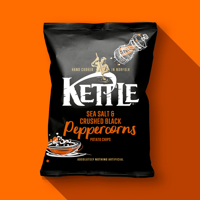Sea Salt & Crushed Black Peppercorns KETTLE Chips